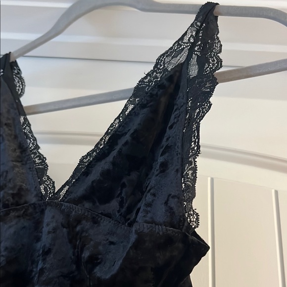 Free People Intimately Black Lace Trim Velvet Chemise - Picture 2 of 6